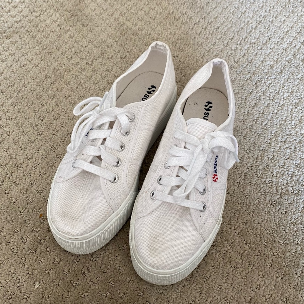 Superga Sneakers